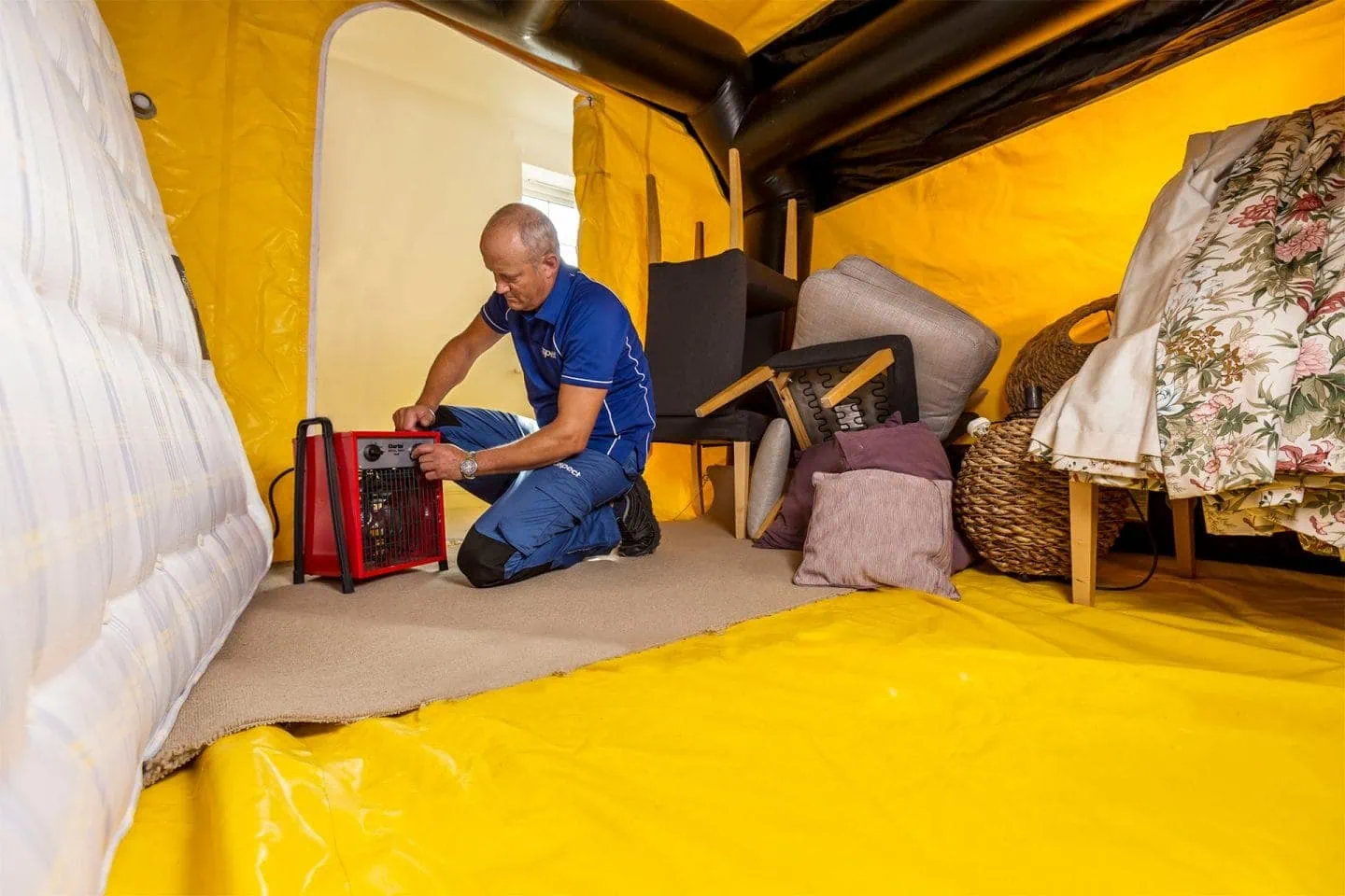 Bed bug specialist heat treatment