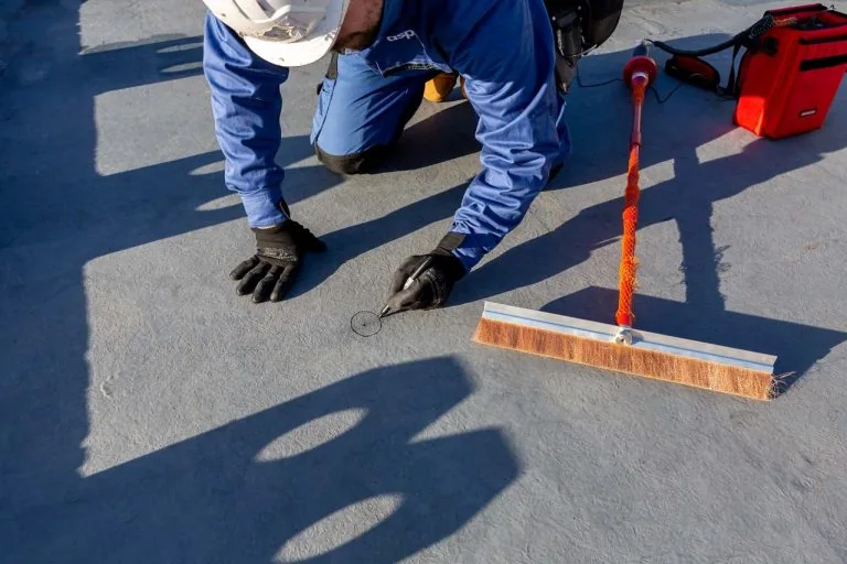 Flat roof roofing services